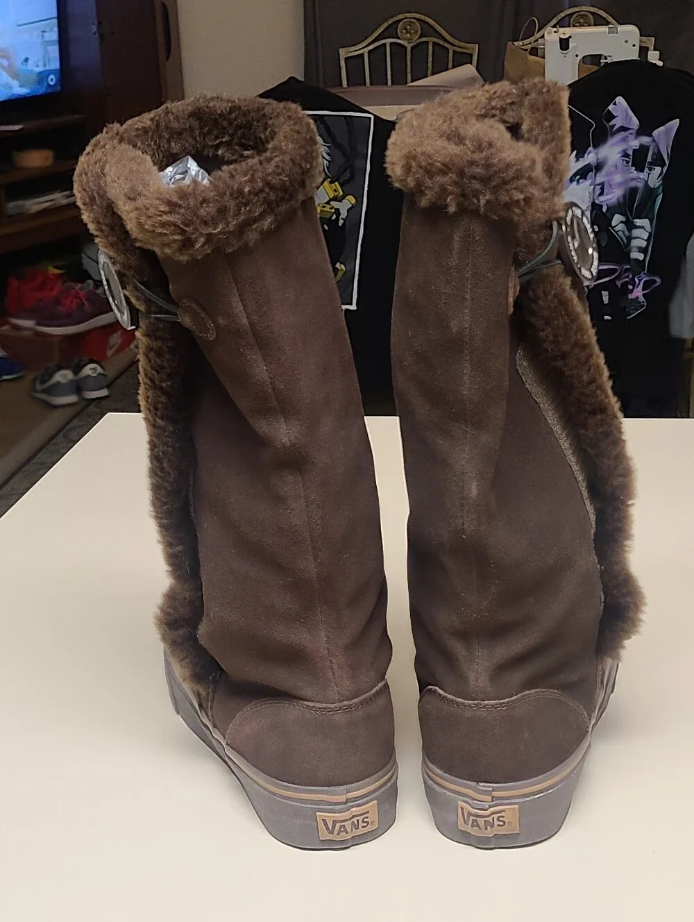 Vans Phoebe suede and faux fur trimmed casual sneaker boots size 8.5